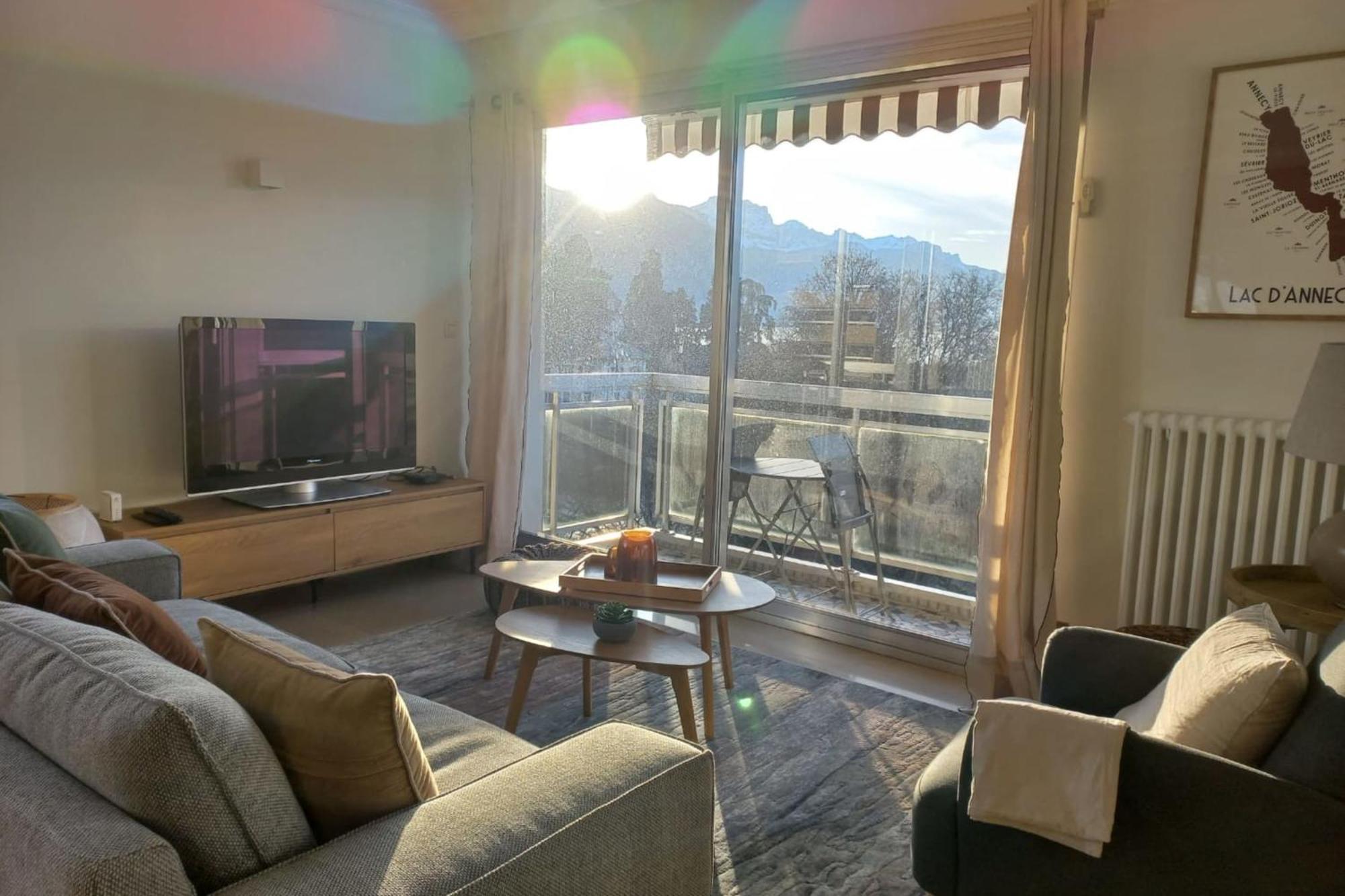 Tournette-Comfortable And Quiet Luxury Apartment Annecy Ngoại thất bức ảnh