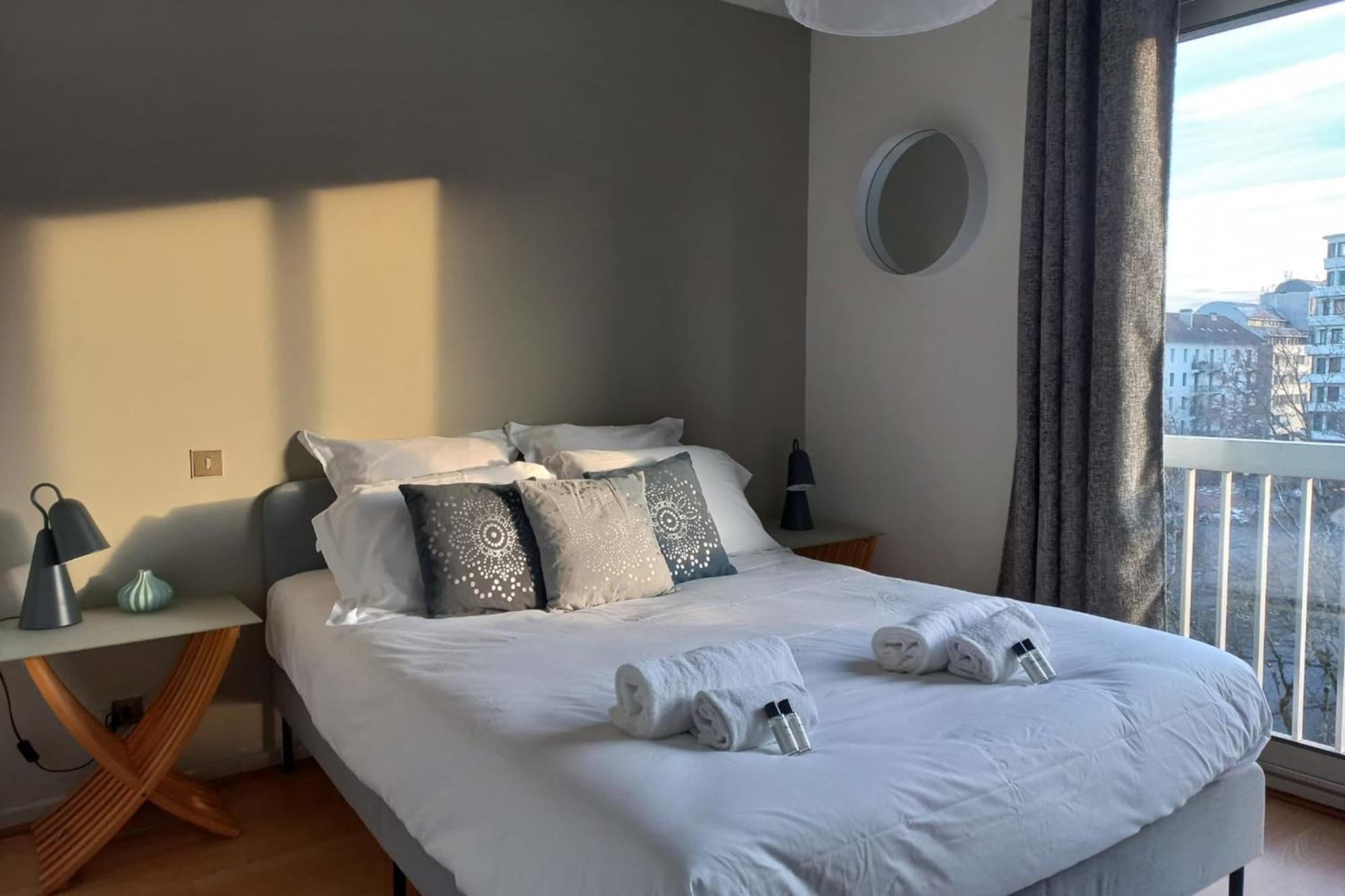 Tournette-Comfortable And Quiet Luxury Apartment Annecy Ngoại thất bức ảnh
